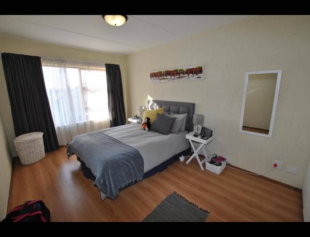 1 BEDROOM PROPERTY TO RENT IN PAULSHOF